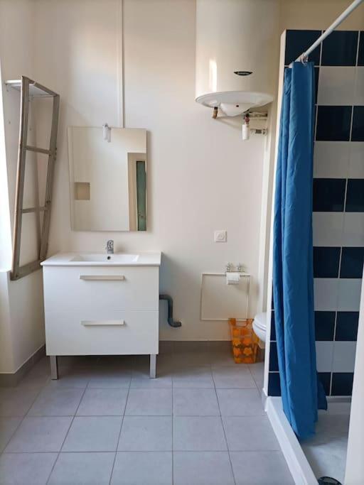T2 Centre Village "Chez Clothilde" Ремулан Екстериор снимка